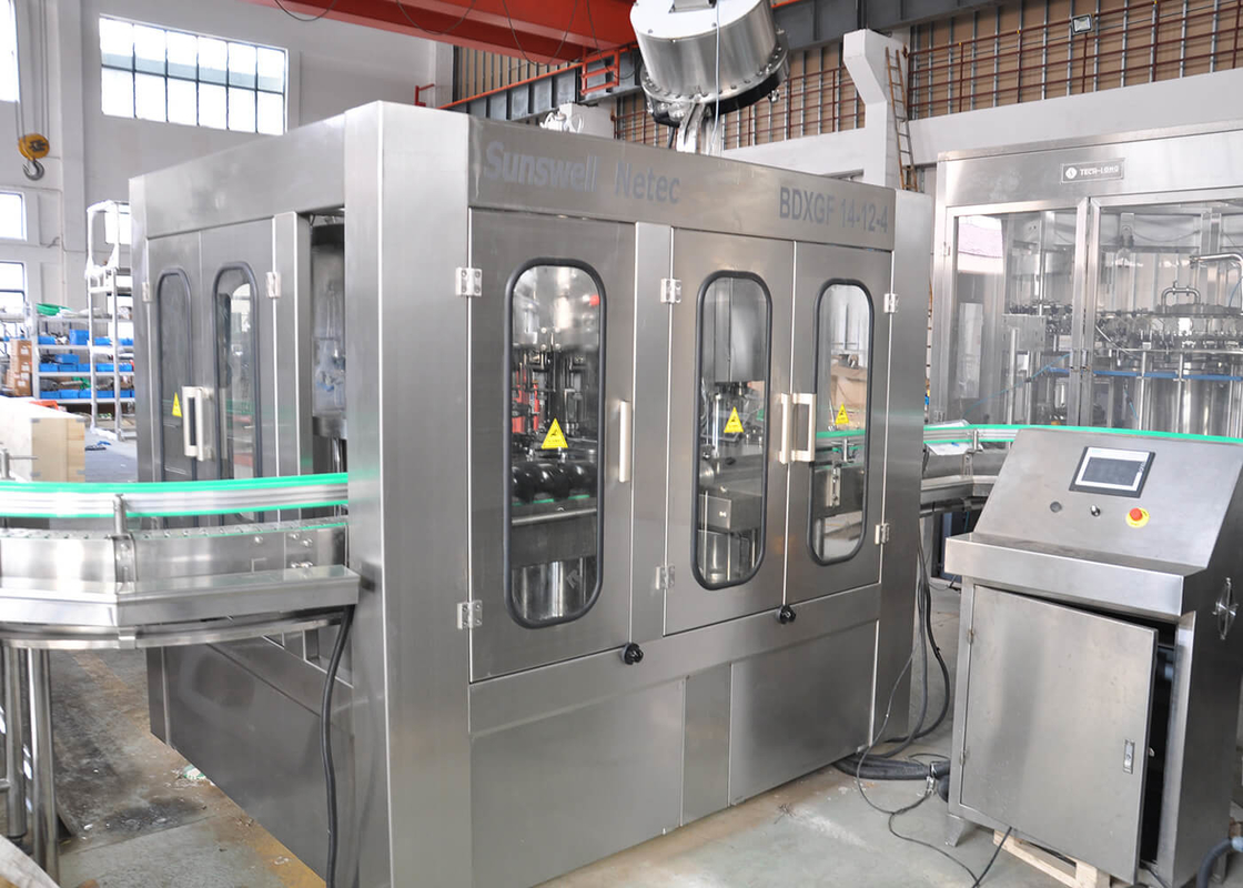 3000BPH - 24000BPH Automatic Carbonated Filling Machine For PET / Glass Bottle
