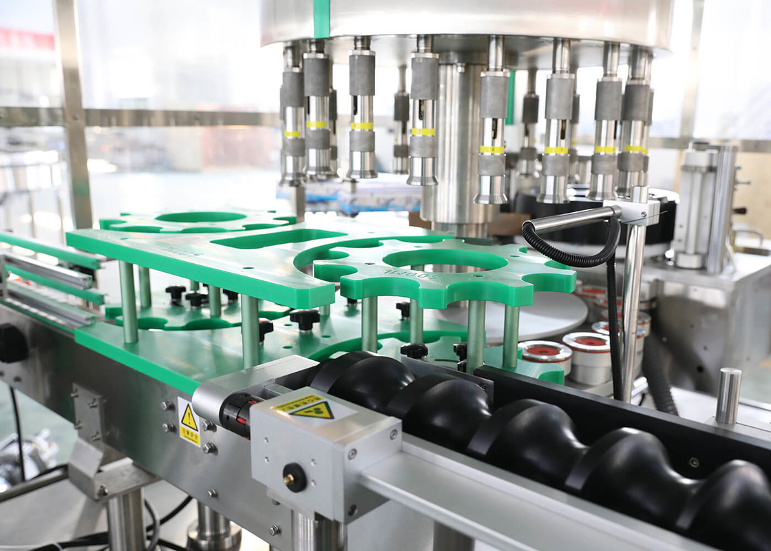 Rotary Type Opp Labeling Machine Bottled Water Juice Carbonated Drinks Hot Melt Glue