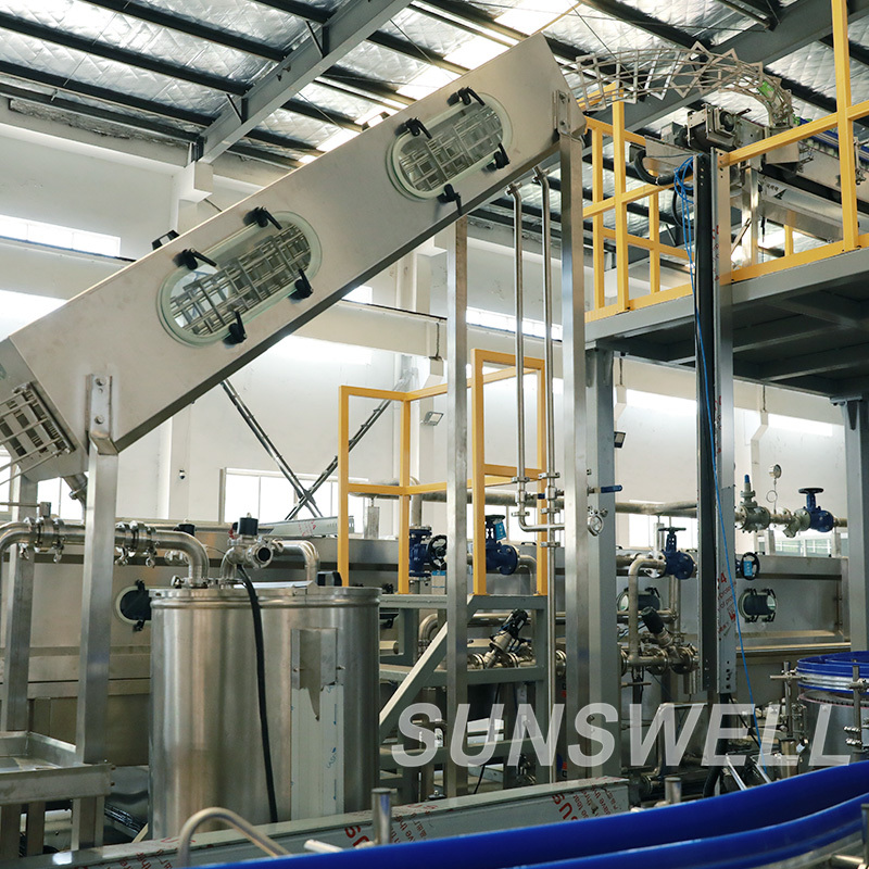200ml CSD Can Filling Line 18000 Cans Per Hour Beverage Canning Machine
